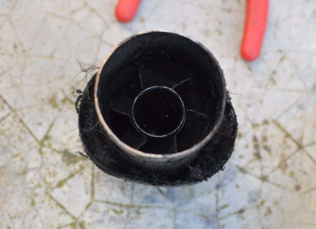 La turbine extraite d'un pot FMF TurbineCore bien sale
